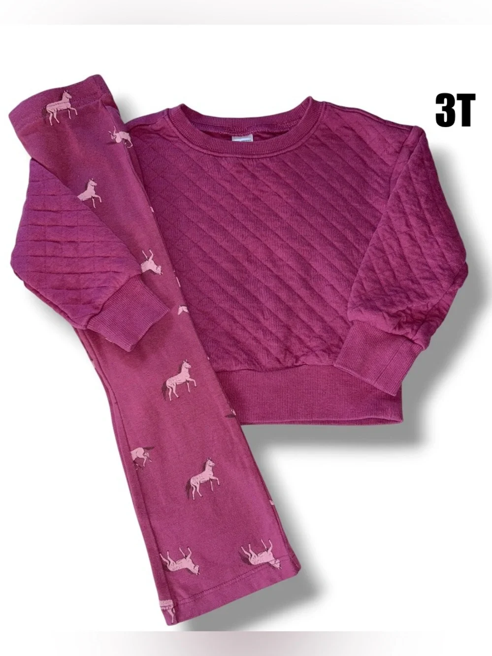 EUC, Carter's Quilted Quilted sweatshirt & Flare Leggings Set Size 3T